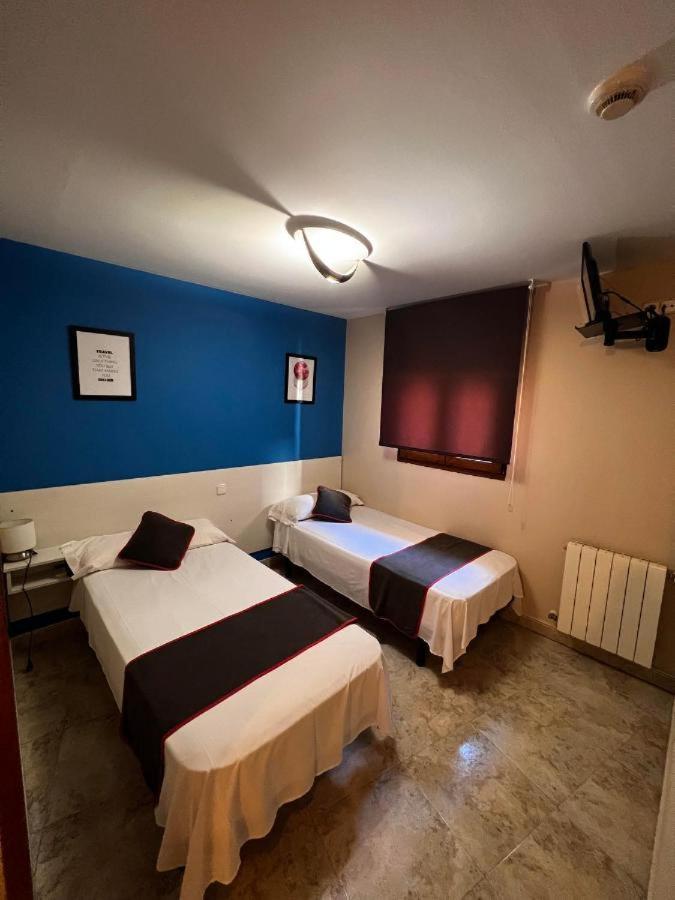 Hospedaje Bar El Gato Del Acueducto Сеговия Екстериор снимка